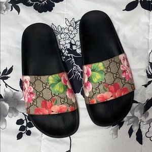 Gucci Blooms Slide Sandals
